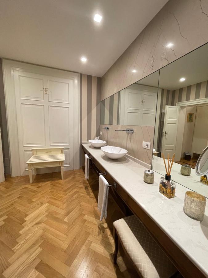 Palazzo Monga Boutique Guesthouse 4* Verona