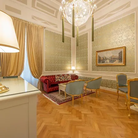 Palazzo Monga Boutique Guesthouse Verona Exterior photo
