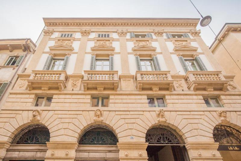 Palazzo Monga Boutique